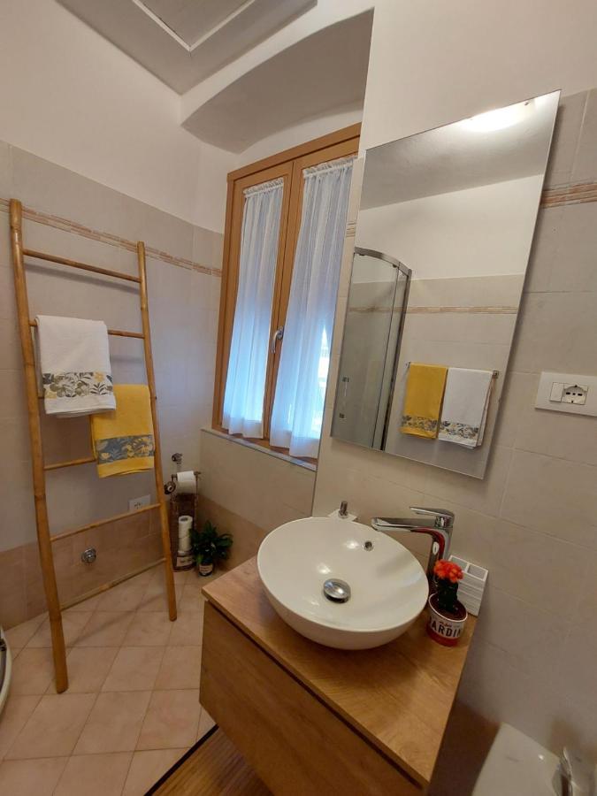 La bougainville - luxury apartment Torbole Sul Garda Extérieur photo