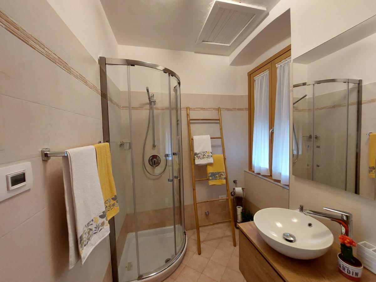 La bougainville - luxury apartment Torbole Sul Garda Extérieur photo